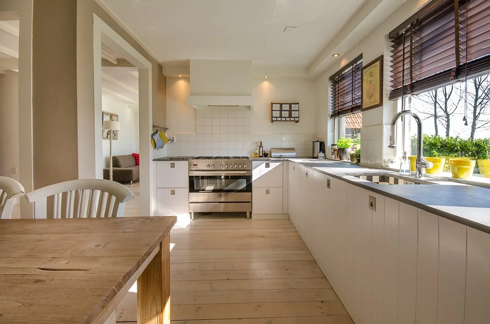 Choose the Perfect Kitchen Cabinet Height for Your Home