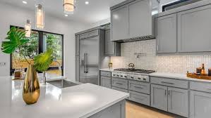 The Best Time for Professional Kitchen Cabinet Painting